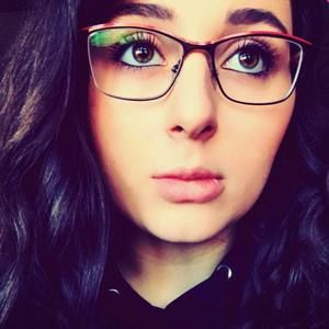 Meet your Posher, Alexsa